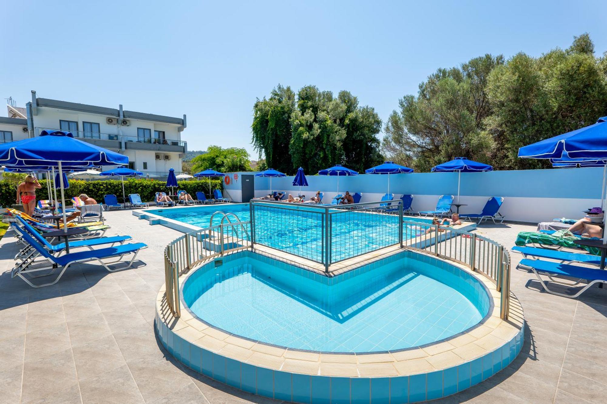 إياليسوس Anixis Hotel & Apartments المظهر الخارجي الصورة