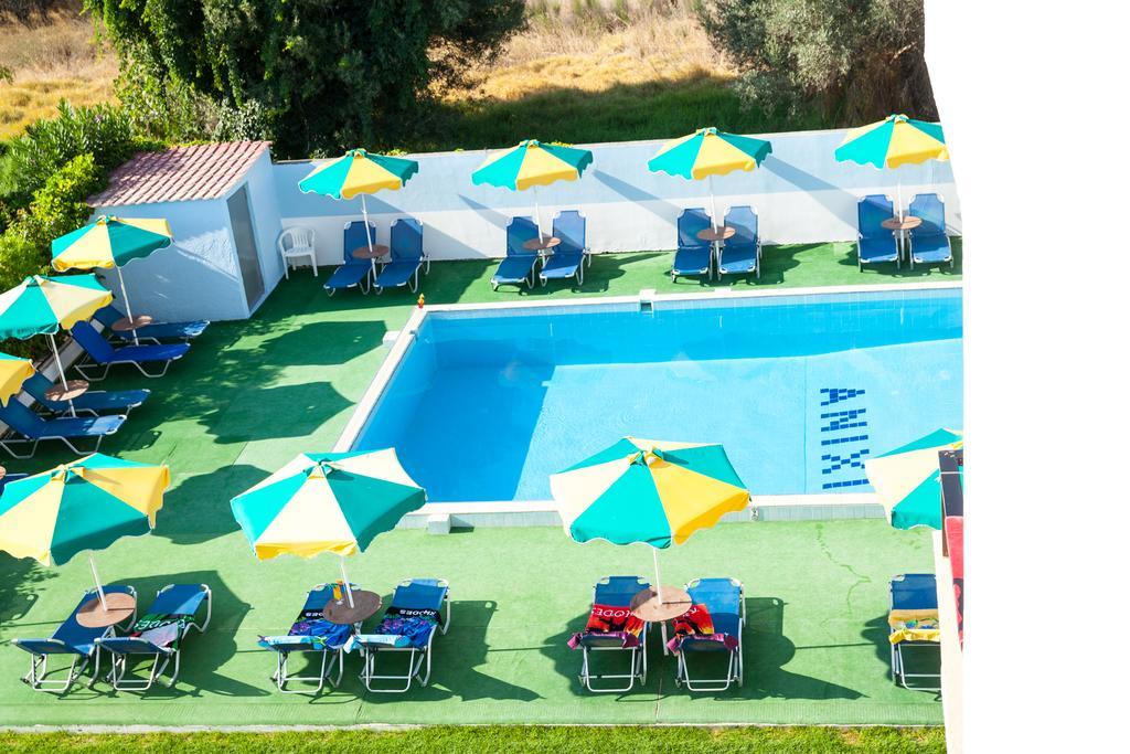 إياليسوس Anixis Hotel & Apartments المظهر الخارجي الصورة